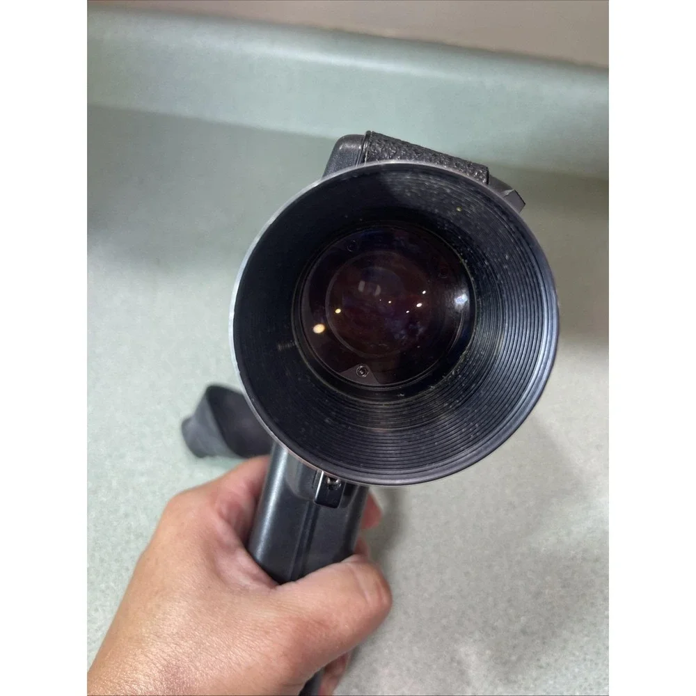 Vintage Bell & Howell Camera 2123 XL Does Have Power 2123F Super 8